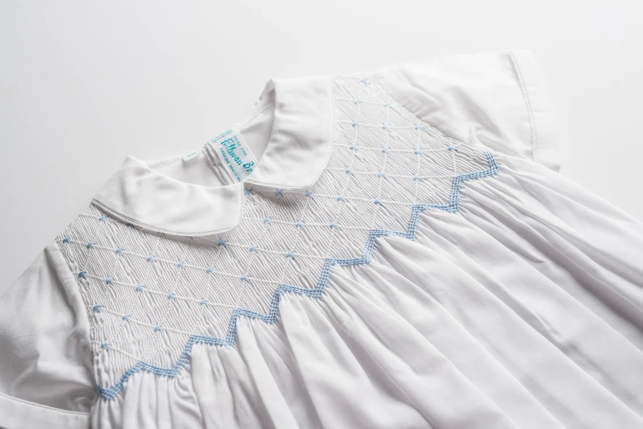 Enterizo Smock Diamante para Bebé Niño – Blanco con Azul