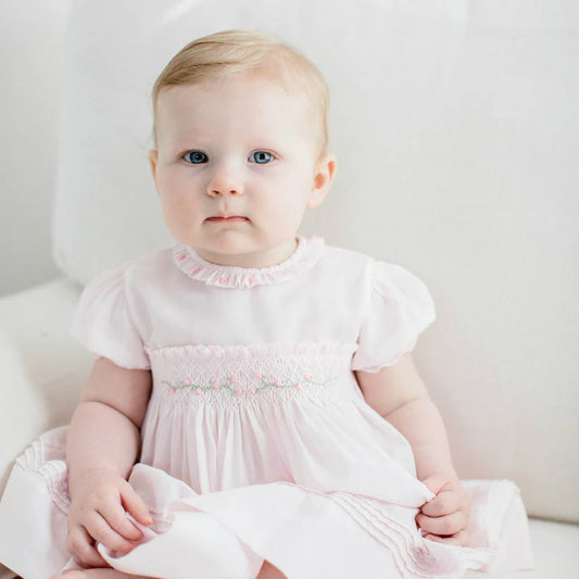 Vestido Rose Garden con Bordado Smock para Bebé Niña – Rosa