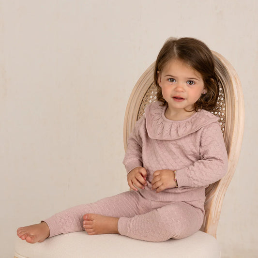 Conjunto de punto acolchado para niñas