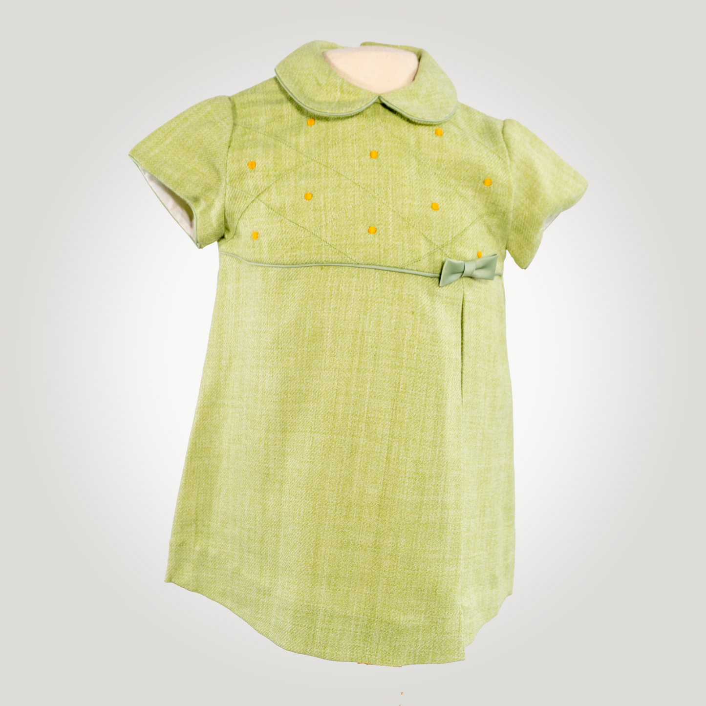 Vestido lady bordado pistacho dulce