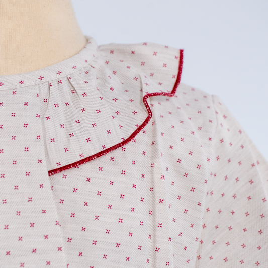 Vestido pecas con cuello abullonado